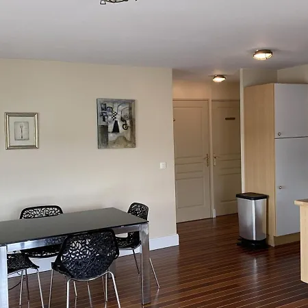 3 Pieces Calme Avec Ascenseur A - Fr-1-487-319 * Dives-sur-Mer