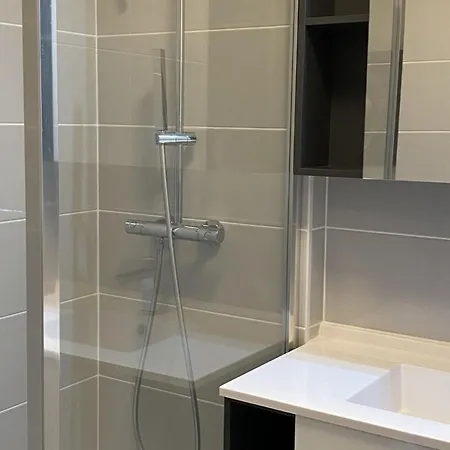 3 Pieces Calme Avec Ascenseur A - Fr-1-487-319